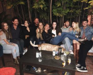 Molly Tarlov Instagram - I hate these people.