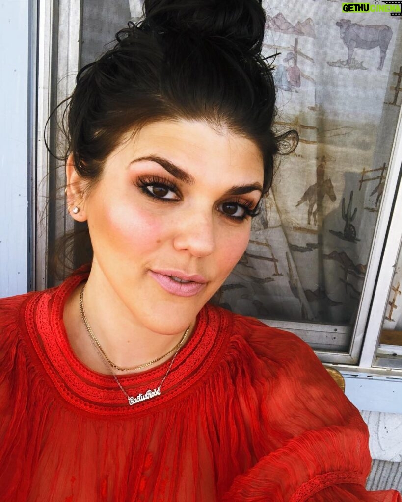 Molly Tarlov Instagram - How stupid do you have to be to not be ready for a picture you take of yourself? California