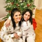 Molly Tarlov Instagram - These matching pajamas were a great idea until we started playing Mafia and everyone assumed we were in cahoots the whole time (we were) 🎄 🕎🍭🍼🍩