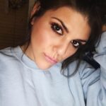 Molly Tarlov Instagram - I’m not Josie Grossie anymore. (Jk I feel like Josie Grossie, TIMES R TUFF) EDIT: what tools do you use to get out of a rut pls comment below 🙏🏻