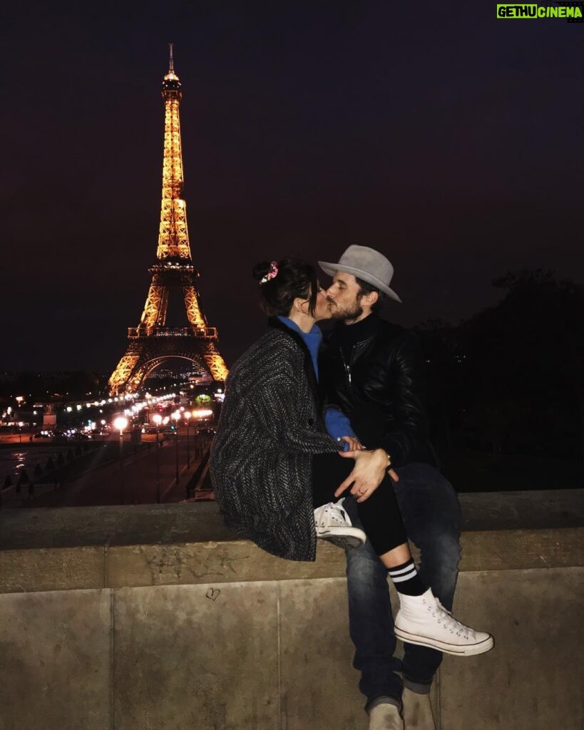 Molly Tarlov Instagram - Me n my Prince 🤴🇫🇷 💏 Tour Eiffel