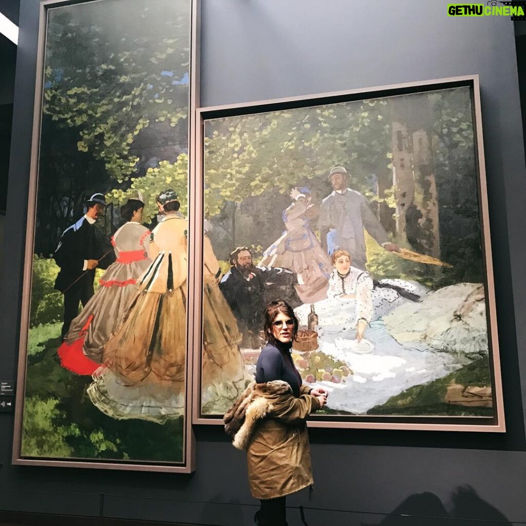 Molly Tarlov Instagram - She’s a full-on Monet. From far away, it’s OK, but up close, it’s a big old mess. Musée d'Orsay