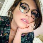 Molly Tarlov Instagram - If you know me you know how good cheese is...if you don’t know me you also probably know how good cheese is. Some people don’t eat cheese & and I get that but it is rare to find someone who doesn’t *like* cheese. There are so many different types of cheese. It’s funny because the better you know someone the easier it is to guess what their favorite kind of cheese is. I have a few but can you guess? 🧀 This picture has nothing to do w cheese besides the person in it/who took it has these feelings about cheese. This isn’t an ad I just really love cheese.