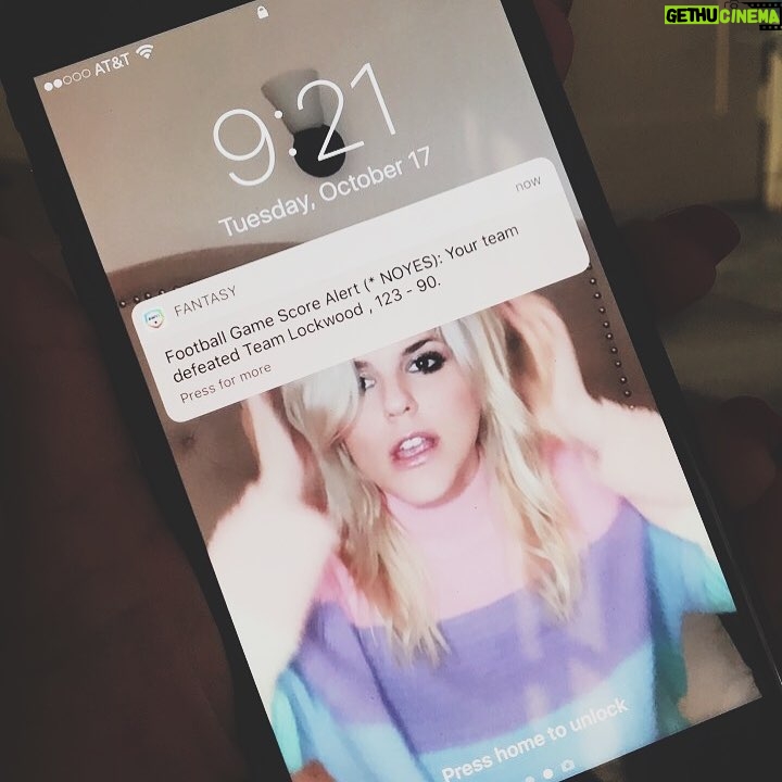 Molly Tarlov Instagram - I would go through my husbands phone but I’m afraid I’ll I’d find is stuff like this—where’s the mystery in that? Then again, does he like me better as a blonde? Brb I’ll be spinning out about this all day.