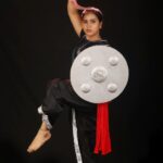 Monisha Vijay Instagram - Kalari✨ Considered among the oldest and most scientific martial arts in the world. Lauded as the pride of Kerala, acknowledged and respected across the world! . . #kalaripayattu #kalari #kalaripayattumartialarts #kalaripayyatu #kalarippayattu #sword #sheild #swordfight #martialarts #martialartist #martialartphotography #martialartstraining #superwoman #supergirl #selfdefense #selfdefenseforwomen #selfdefensetraining #ethirneechal #ethirneechalserial #suntv #photooftheday #photoshoot