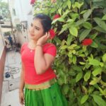 Monisha Vijay Instagram - Shoot mode🎥 . . #shooting #shoot #serial #serialactress #suntv #suntvserialactress #instagood #instapost #instalike #instaartist #trenditional #treditionaldress