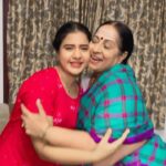 Monisha Vijay Instagram - Going with the trend 😍 A new reel with the most trending Telugu song, from the movie “Bhagavanth Kesari” with my Ethirneechal grand daughter Darshini (Monisha Vijay). Thanks to Balayya Babu 😍 #uyyalouyyala #uyyalouyyalasong #bhagavanthkesari #suntv #suntvserial #suntvserials #suntvserialactress #suntvserialactor #ethirneechal #balayyababu #serialactress #tamilserial #serialactor