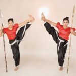 Monisha Vijay Instagram - Sisters in battle with the oldest martial art⚔️ . . #kalaripayattu #katara #katar #kalari #kalaripayattumartialarts #kalaripayyatu #kalarippayattu #sword #sheild #swordfight #martialarts #martialartist #martialartphotography #martialartstraining #superwoman #supergirl #selfdefense #fight #supersisters #selfdefenseforwomen #selfdefensetraining #ethirneechal #ethirneechalserial #suntv #photooftheday #silambam #velu #kick