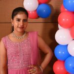 Monisha Vijay Instagram - 🩷🩷 @siveshkumar.photography #pink #pinkdress #ethirneechal #ethirneechalonsuntv #suntv #photography #photoshoot #photooftheday #picoftheday #instapink #instagood #instapic #instafashion #dharshini #monishavijay #pinklover #pinklove #babypink #nudecolor #instaphoto #fashionstyle #fashiongram #fashionista #instatrend