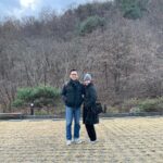 Moon Ji-Ae Instagram - 이번엔 #호텔팩 말고, 서울에선 멀지 않은 이천으로 목적지를 정했어요. 숙박, 레스토랑, 갤러리, 카페가 모여있는 복합문화공간인데, 고요한데다 공간마다 감각적인 인테리어가 돋보입니다. 조용하게 머리 식히러 오기 괜찮은 곳이네요. 범민이가 많이 커서 여행하기에도 수월하고요. 내일 아침은 맛있는 커피가 당길 것 같은데 #이천카페추천 기다릴게요!