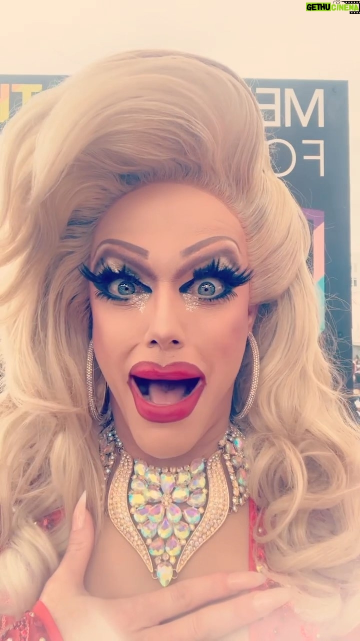 Morgan McMichaels - 3.1K Likes - Happy LA Pride!! 🏳️🌈♥️✨ Catch me on the to &menshealthfound float! MHF provides affirmative primary care, mpox vaccines, testing, PrEP and more to keep our community healthy!