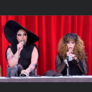 Morgan McMichaels Instagram - CAPTION THIS !!!! I just found this fabulous photo of @itsravenhunty_ & I !!! I absolutely love her to death and she always keeping me in a constant state of giggle !!! Make sure you’re following her and @paintedwithraven too !!!