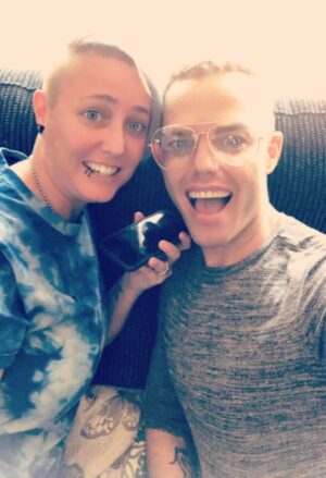 Morgan McMichaels Instagram - HAPPY BIRTHDAY TO MY WEE SISTER Fee White !!! I wish I was with you to celebrate 40 with you !!! Love and miss you terribly and hope your day is fantastic!!