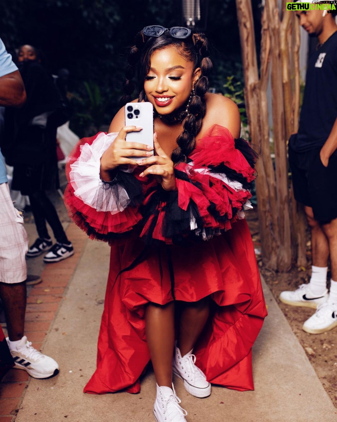 Moriah Brown Instagram - A HUGE THANK YOU AGAIN! Grateful, thankful😇 —cheers to our 5th Annual Women’s Empowerment Soiree‼️ And to the amazing photographer @legendaryshots.p I can’t wait to see what we will have cooking in 2024💃🏾