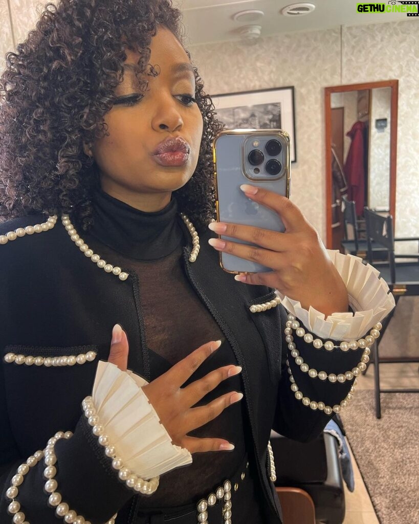Moriah Brown Instagram - Forgot to post the details of THE FIT‼From episode ✌🏾@ghoststarz - Pls enjoy the deets including hair and makeup by the best! Hair: @jaimealcivar ➰ Mua: @msruthiemakeup 💄 Fit: @chanelofficial ✨ Wall Street, New York