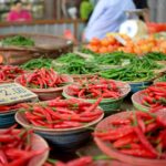 Murat Eken Instagram - taze 7.65 biber... #acıacıyemenin #malaysia #marketplace #kualalumpur #fujix100s