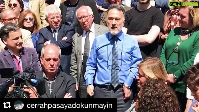 Murat Eken Instagram - #Repost @cerrahpasayadokunmayin with @get_repost ・・・ Bİ’ŞEY OLUYOR! Prof.Dr. Kaya Özkuş #cerrahpasayadokunma #fakültemedokunma #üniversitemizbirbütündür