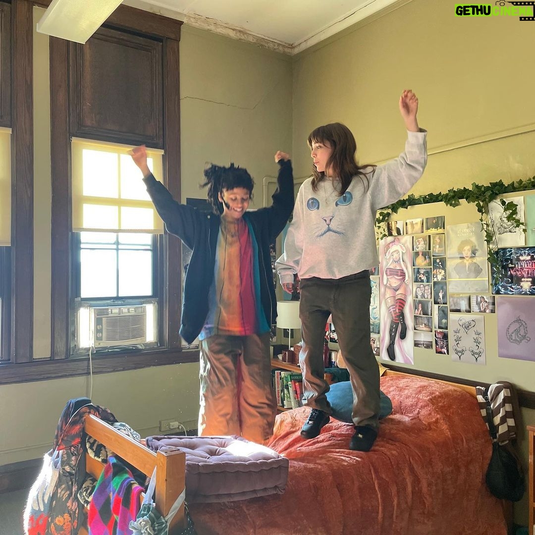 Myha’la Herrold Instagram - A very solid five days on @dumbmoneymovie w angel @taliaryder 🧠🫶🏾🥲
