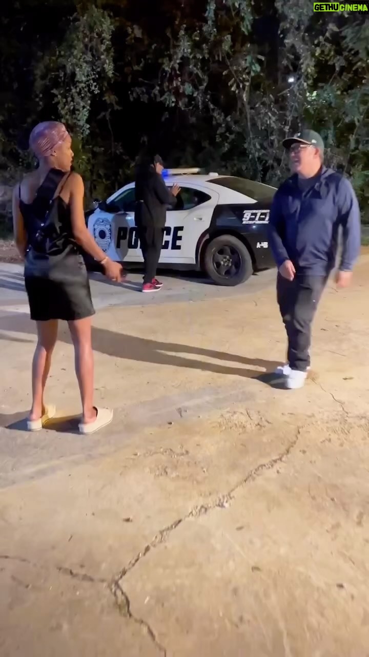 Mylo Uschold Instagram - Posted @withrepost • @coolboyproduction When you do what you love, it never feels like work.🎬 #filmmakerslife @mannrobinsonstudios #president #producer #actor #actress #creatives #create #film #movie #policeofficer #police #scene #bts #BehindTheScenes #flashing #camera #crew #studio #studiolife #set #setlife @mannrobinson @will_u_the_producer @mylothekid @jasminemetivier @traceyloveofficial