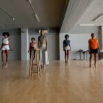 Nabiyah Be Instagram - A post to uplift our choreography, costume, hair and makeup teams! 1 ,2 and 3) A clip from when we first learned the choreo! The INCREDIBLE @mariana_benenge choreographed Simone’s mainstream club scenes plus all the moves from our Better Days dancers. Look at our amazing extras who all flew in from France! Check them out, recreating the popularized WAACKING dance moves of the time. And have you noticed how Simone moves differently from club to club? 4) here’s our amazing Costume Designer @denise_wingate breaking down Simone’s club looks. 5,6,7 and 8) The work of our hair and make up teams recreating black 70’s glam! Have you noticed how Simone slowly gets comfortable wearing her natural hair out as her makeup and wigs slowly get bigger and bigger? Thank you to all of you who made this possible! Eps 7 and 8 out now. @daisyjonesandthesix #simonejackson #daisyjonesandthesix