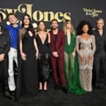 Nabiyah Be Instagram - @daisyjonesandthesix premiere. Thank you to this beautiful team of people who helped make something so special. . Hair: @hair_sulon Makeup: @karayoshimotobua Styling: @jasonrembert