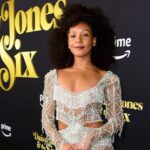Nabiyah Be Instagram - @daisyjonesandthesix premiere. Thank you to this beautiful team of people who helped make something so special. . Hair: @hair_sulon Makeup: @karayoshimotobua Styling: @jasonrembert