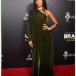 Nabiyah Be Instagram – Thank you @hbrfilmfest for a beautiful opening night and a whole week of celebrating Brazilian Cinema. Obrigada @talizesayegh por reviver nossa reverência ao cinema brasileiro e pela belíssima vitrine para o mundo. 
.
Styling @jacquietrevizo Academy Museum of Motion Pictures