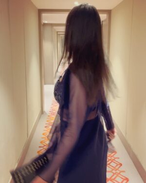 Namita Dubey Instagram - Still committed to the Mauja hi Mauja era of my life on celebratory days.

This jalpari-ish outfit by @sohabyharleenandsona 🧜‍♀️
Photos @pranavb26 :)