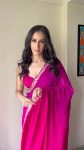 Namita Dubey Instagram - Quick dedication to this embellished version of myself. Big gratitude and chunk of love to: Make up: @niyati_kothari Styling: @shefalideora_ Hair: @pratikshamuchandikar Photos/direction : @pehelaggarwal Saree: @dhruvipanchallabel Jewellery: @labelpoojarohra