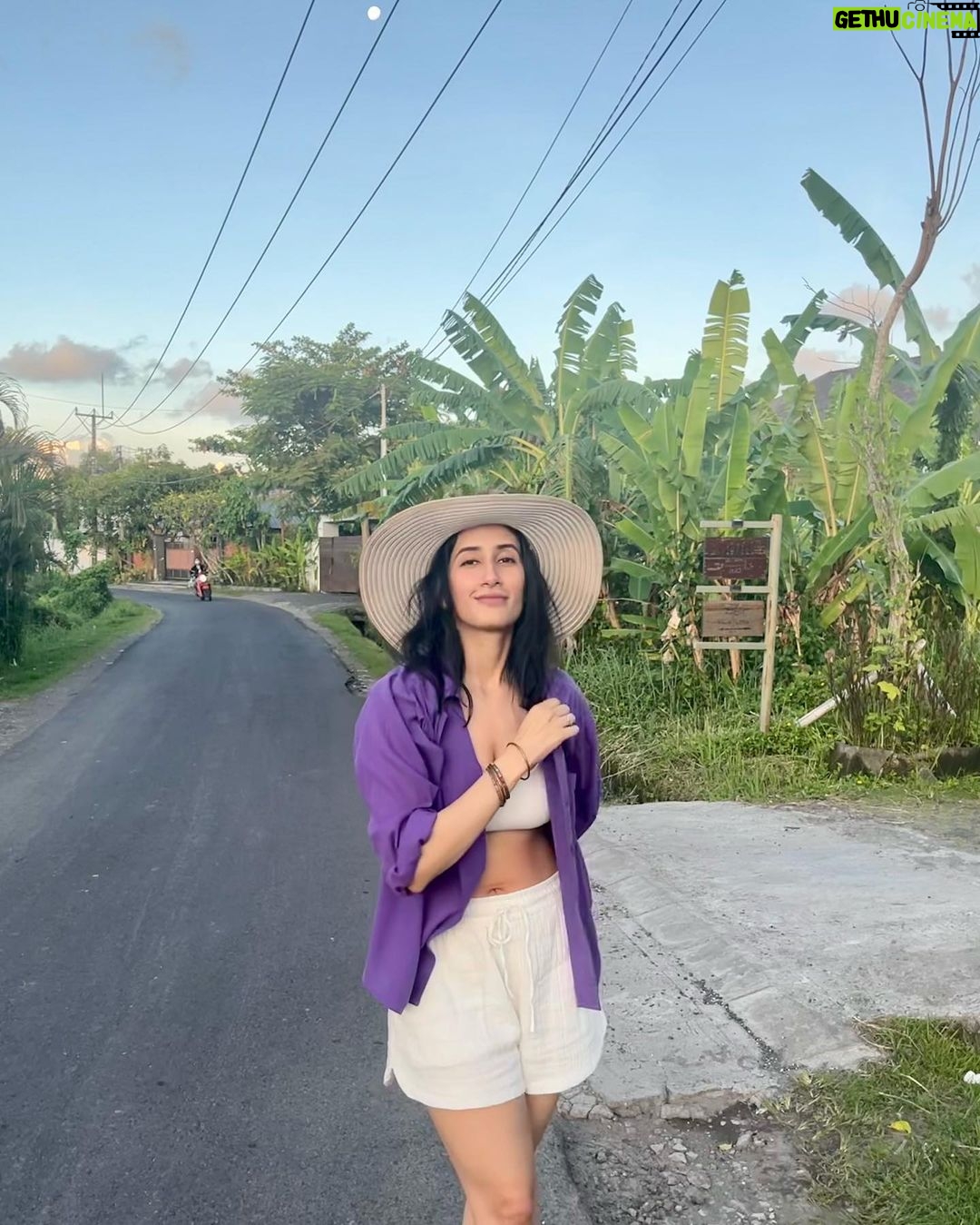 Namita Dubey - 34.2K Likes - A walking embodiment of imperfections against a perfectly cascading tropical bloom 🌴🌴🌴