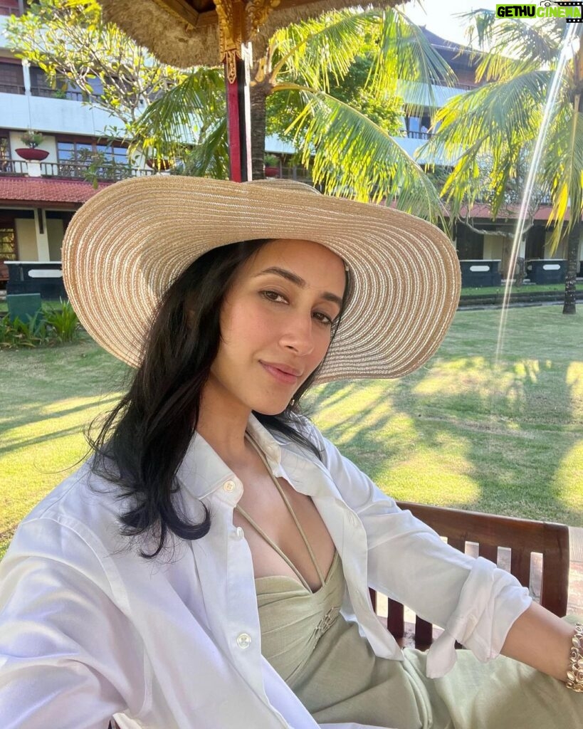 Namita Dubey Instagram - The Tropics have ushered a new era of me in Hats. Outfit: @therightcut 🌴🌴🌴 @_runwaymedia