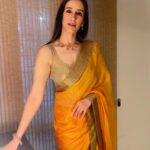 Namita Dubey Instagram - सजाया Mummy ne hain, Aur प्रशंसा hum le jayengy. कमाल है! I love you mom.