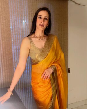 Namita Dubey Instagram - सजाया Mummy ne hain, Aur प्रशंसा hum le jayengy. कमाल है! 

I love you mom.