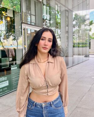 Namita Dubey Instagram - Please be mature enough to understand that life is only about one good day at a time. Bas. 
Wohi kar rhe hai.