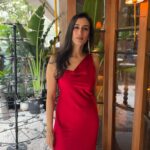 Namita Dubey Instagram - That birthday of life where I’m right at the fulcrum of growing maturity+existential crisis in equal measures. Funny, interesting, pointless and a whirlwind- life is good. A stray realisation is that 🧿🧿🧿 is the best emoji for all of us. (I did mention maturity at the outset) Thank you for all the birthday love errbody 🤍