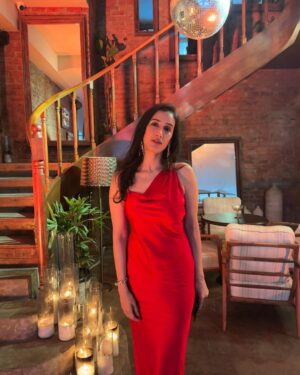 Namita Dubey Instagram - That birthday of life where I’m right at the fulcrum of growing maturity+existential crisis in equal measures. Funny, interesting, pointless and a whirlwind- life is good. 
A stray realisation is that 🧿🧿🧿 is the best emoji for all of us. (I did mention maturity at the outset)

Thank you for all the birthday love errbody 🤍