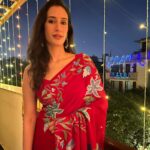 Namita Dubey Instagram - It is morally incumbent upon me to share a photoshoot done by mom 🫡