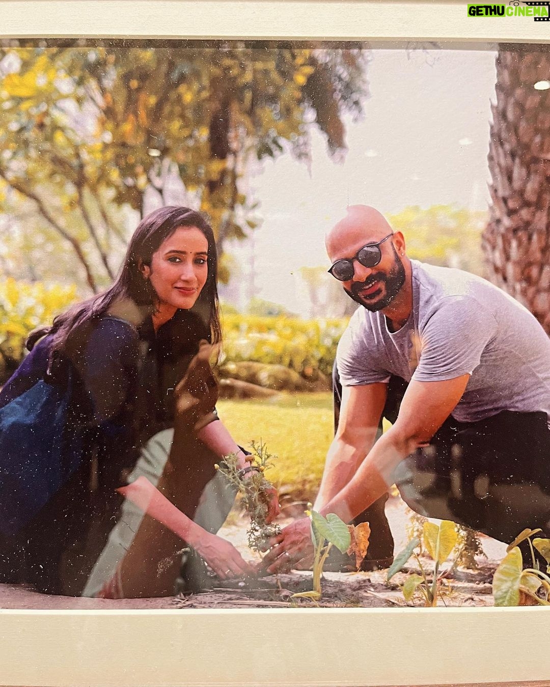 Namita Dubey - 62.6K Likes - From the diaries of Dhairya-the one who truly exemplifies her name 🤍
Thank you :
@theviralfever @arunabhkumar @koshyvijay @shreyansh.pandey @beevamahajan @yashikakakkar @ashutoshchaturvedi @tengam_celine_koyu @gauravrungta