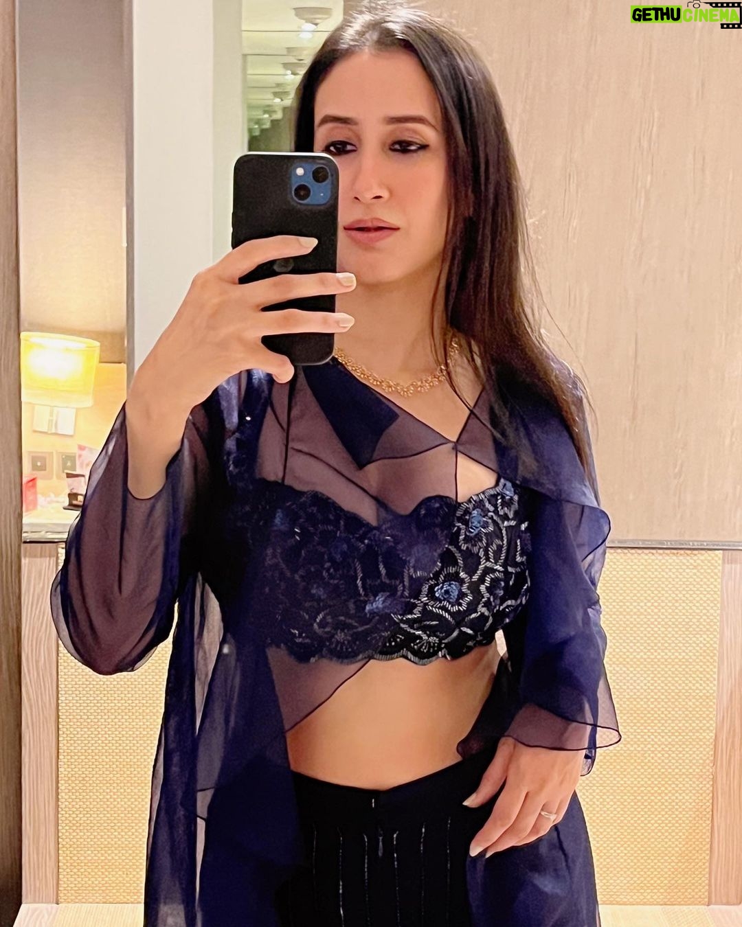 Namita Dubey - 36.6K Likes - Still committed to the Mauja hi Mauja era of my life on celebratory days.
This jalpari-ish outfit by @sohabyharleenandsona 🧜♀️
Photos @pranavb26 :)