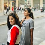 Namratha Gowda Instagram – Wishing a very happy birthday to one of Namratha’s dearest friend @priyanka_iyerr !🎁⭐️ Her loyal shopping buddy, caring listener, and reliable 3AM confidante all wrapped into one fabulous person. Taking this moment to appreciate years of laughter, adventures, and unwavering support through thick and thin. 💖 Please help celebrate this awesome friend by tagging your own BFF below!!

@colorskannadaofficial @officialjiocinema 

#bbk10 #biggboss #season10 #colorskannada #jiocinema #namrathagowda #relentkreationz