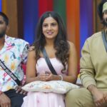 Namratha Gowda Instagram - Well, that’s how you tell to the world what you are🥰 @colorskannadaofficial @officialjiocinema Sunday's outfit Styling:@likitha_suresh_ Outfit:@pixie_yard_couture_studio #bbk10 #biggboss #season10 #colorskannada #jiocinema #namarathagowda #nammu #relentkreationz