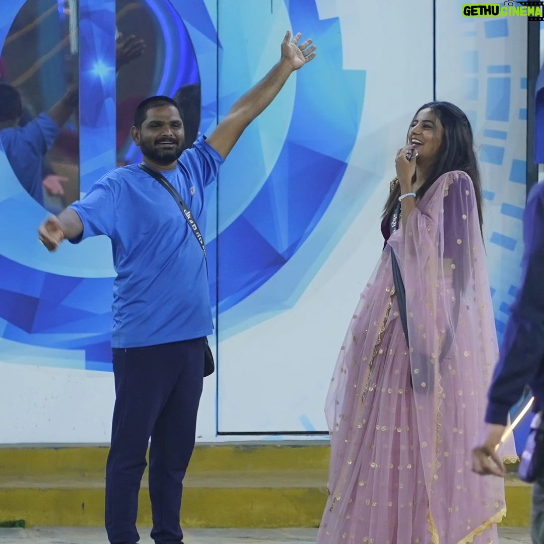 Namratha Gowda Instagram - Every Morning has a unique story. There are always some seeds of possibilities waiting to Sprout 🌱 Styling:@likitha_suresh_ Wardrobe:@kannadi_fashion_offical Jewellery: @thespatika #bbk10 #biggboss #season10 #colorskannada #jiocinema #namarathagowda #relentkreationz