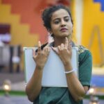 Namratha Gowda Instagram - A Creative life is an amplified life!! @colorskannadaofficial @officialjiocinema #bbk10 #biggboss #season10 #colorskannada #jiocinema #namarathagowda #relentkreationz
