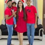 Nanditha Jennifer Instagram - May the magic of Christmas fill your home with warmth, your heart with love, and your life with laughter. Merry Christmas! 🎄🎄🎉🎊🎅🏼🎅🏼 . . . #blessed #christmas #merrychristmas #love #family #instagram #instagood #instadaily #thankyou #jesus