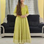 Nanditha Jennifer Instagram - Happy Diwali 🪔 🎆🎇💥to all 😊🧿🙏🏻 . . #blessed #thankful #instagram #diwalivibes✨#smile #love #cute #thankyou #jesus
