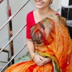 Nanditha Jennifer Instagram – Rocking traditional fashion with a smile.😊
.
.
#beautiful #sareelover #simple #look #smile #nomakeup #instagram #instagood #thankyou #jesus