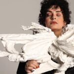 Nando Pradho Instagram – @brunazenti é uma violinista de alma. A energia de conexão entre a extraordinária instrumentista e seu instrumento agora toma forma sob meu olhar como escultor e do meu parceiro fotógrafo @s_santoian. Este é nosso #feelingformproject
.

#art #sculpture #arte #abstractart #artgallery #design #instagood #escultura #artist #music #violin
