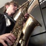 Nando Pradho Instagram - Sunday Live Art #sax #art #music @qraulrojas @qrsmartpeople @qrmagazinemx