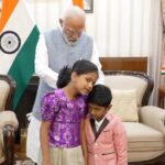 Narendra Modi Instagram - Some memorable moments with my young friends!