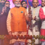 Narendra Modi Instagram – सियावर रामचंद्र की जय। 🙏